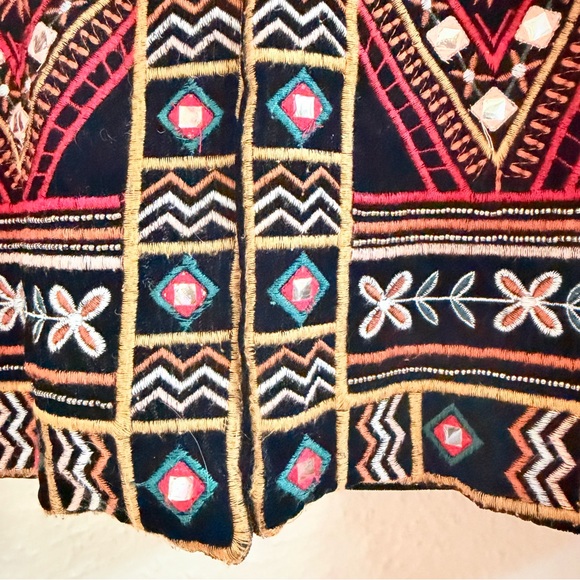 Sfera black velvet bolero embroidered jacket - Picture 5 of 9